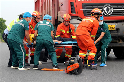 西林区沛县道路救援